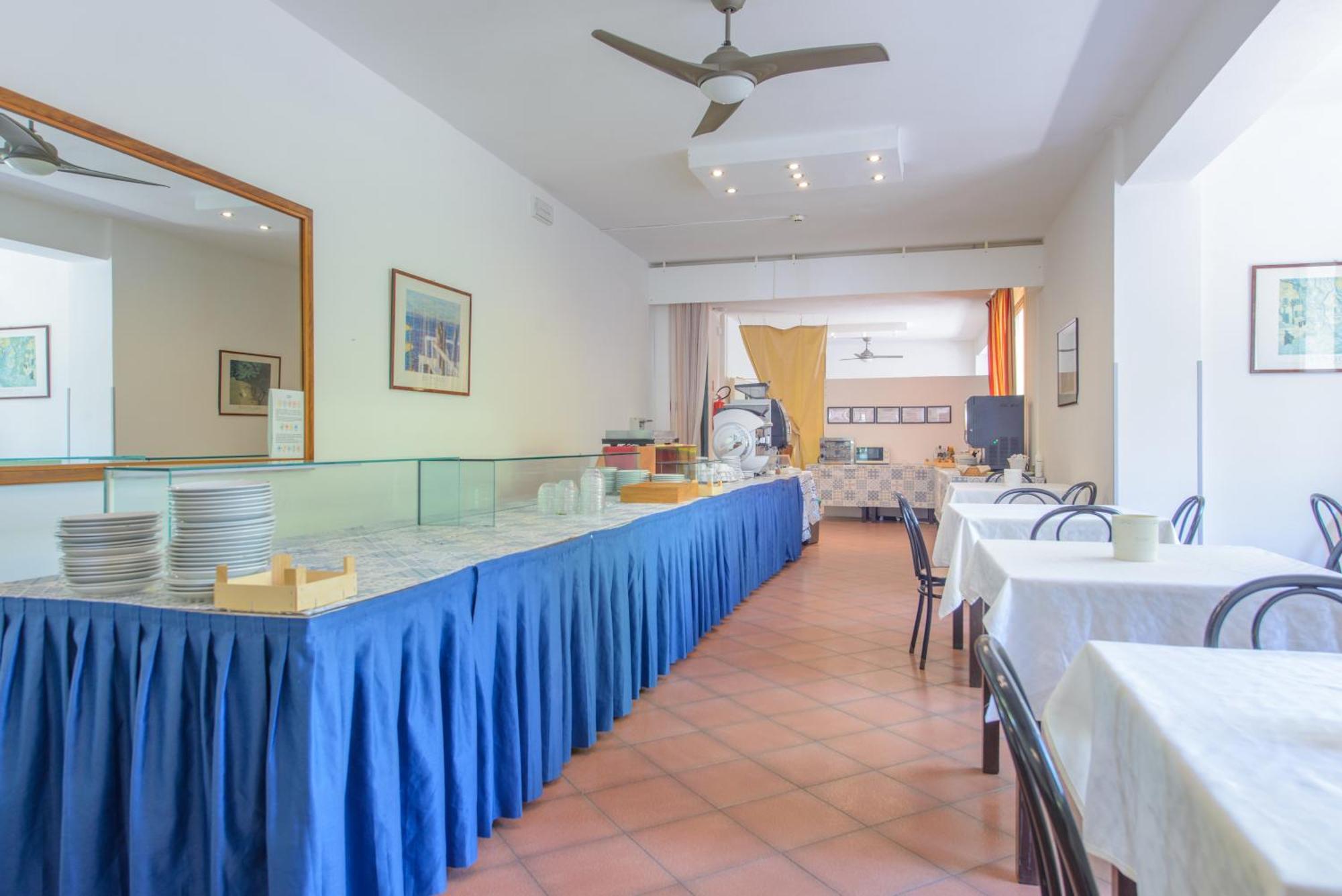 Hotel Avana Mare Rimini Exterior photo
